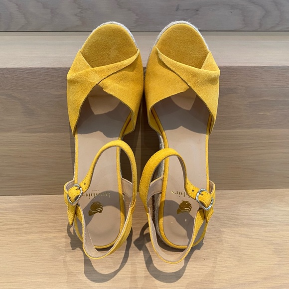 Yellow Wedge Heel size 37 - Picture 6 of 7